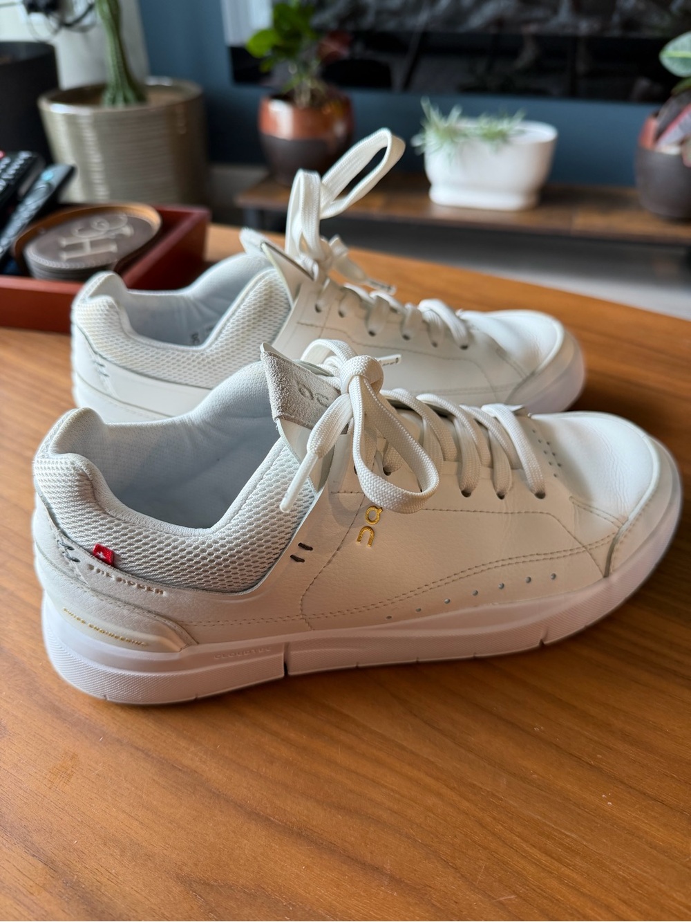 On Running The Roger Centre Court White/Gold